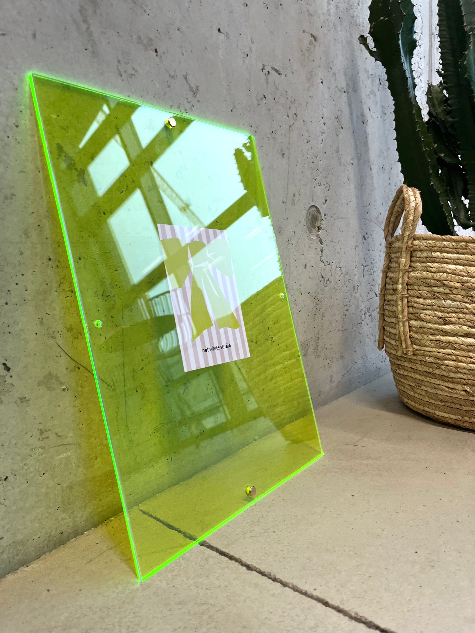 SUPER GLOW FRAME - NEON-GELB - LIEFERZEIT: 1 - 3 WOCHEN